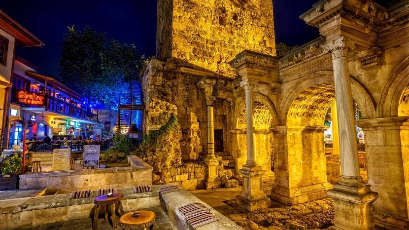 The Architectural Features of Hadrian's Gate Antalya